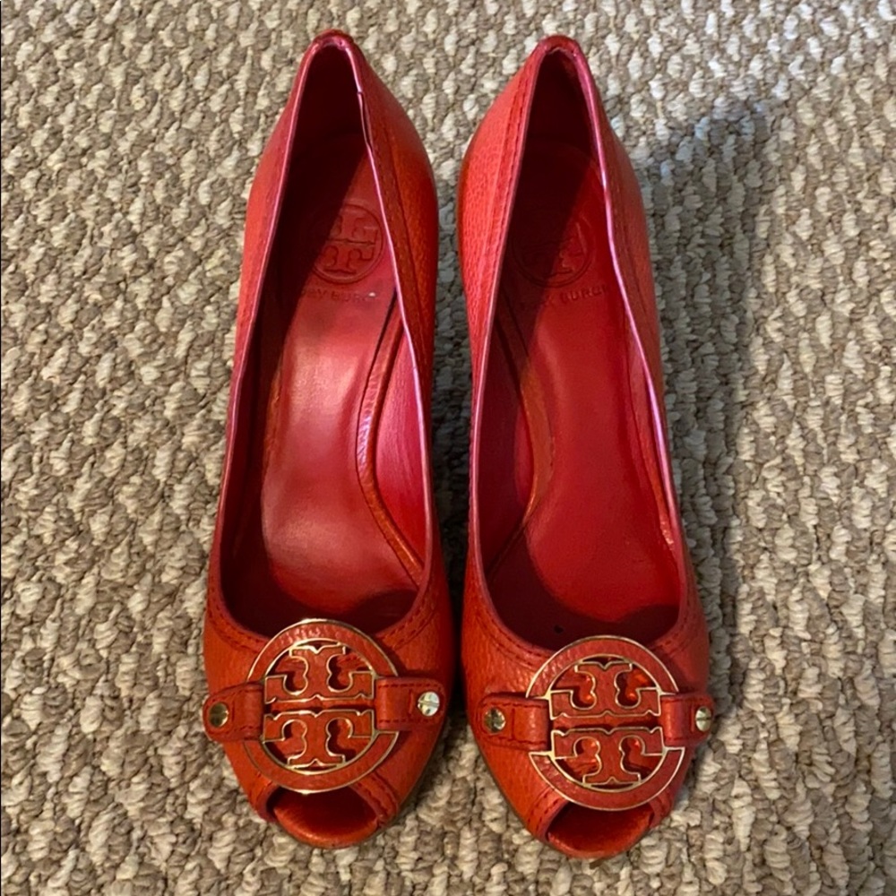 GUC Size 8 Red Peep Toe Tory Burch Wedges
